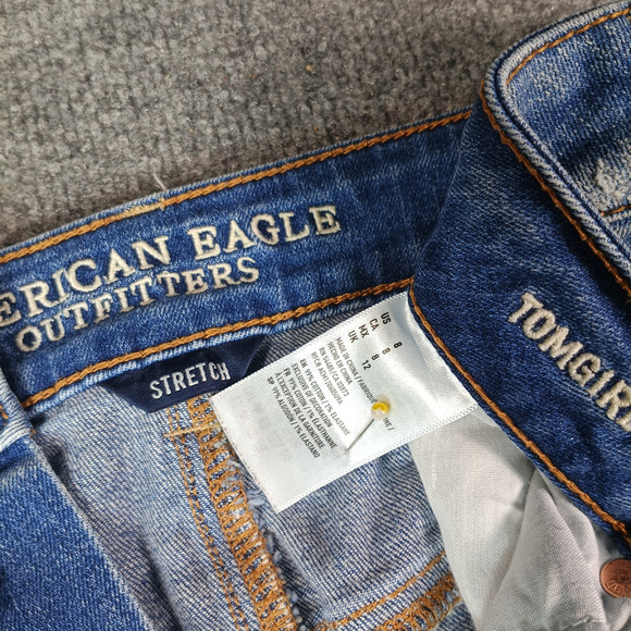 American Eagle Cut Off Denim Shorts Women Size 8 Distressed Tomgirl Button Fly - Picture 2 of 11